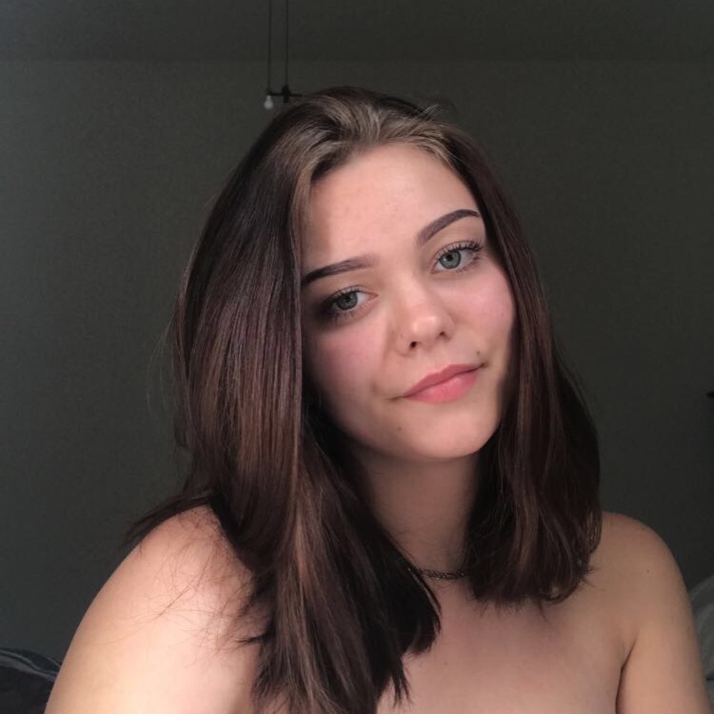 Meet your Posher, Laila